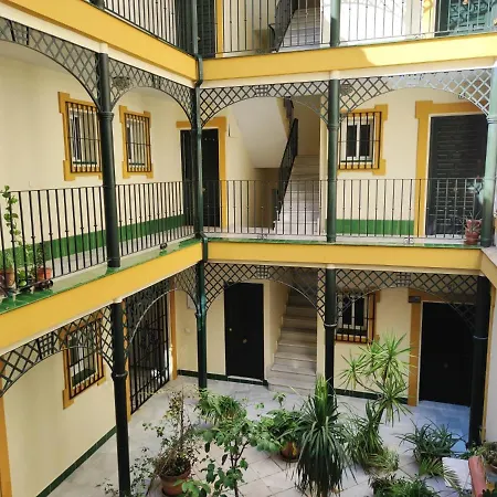 Estudio Rufina.tranquilidad ,alameda De Hercules! * Séville